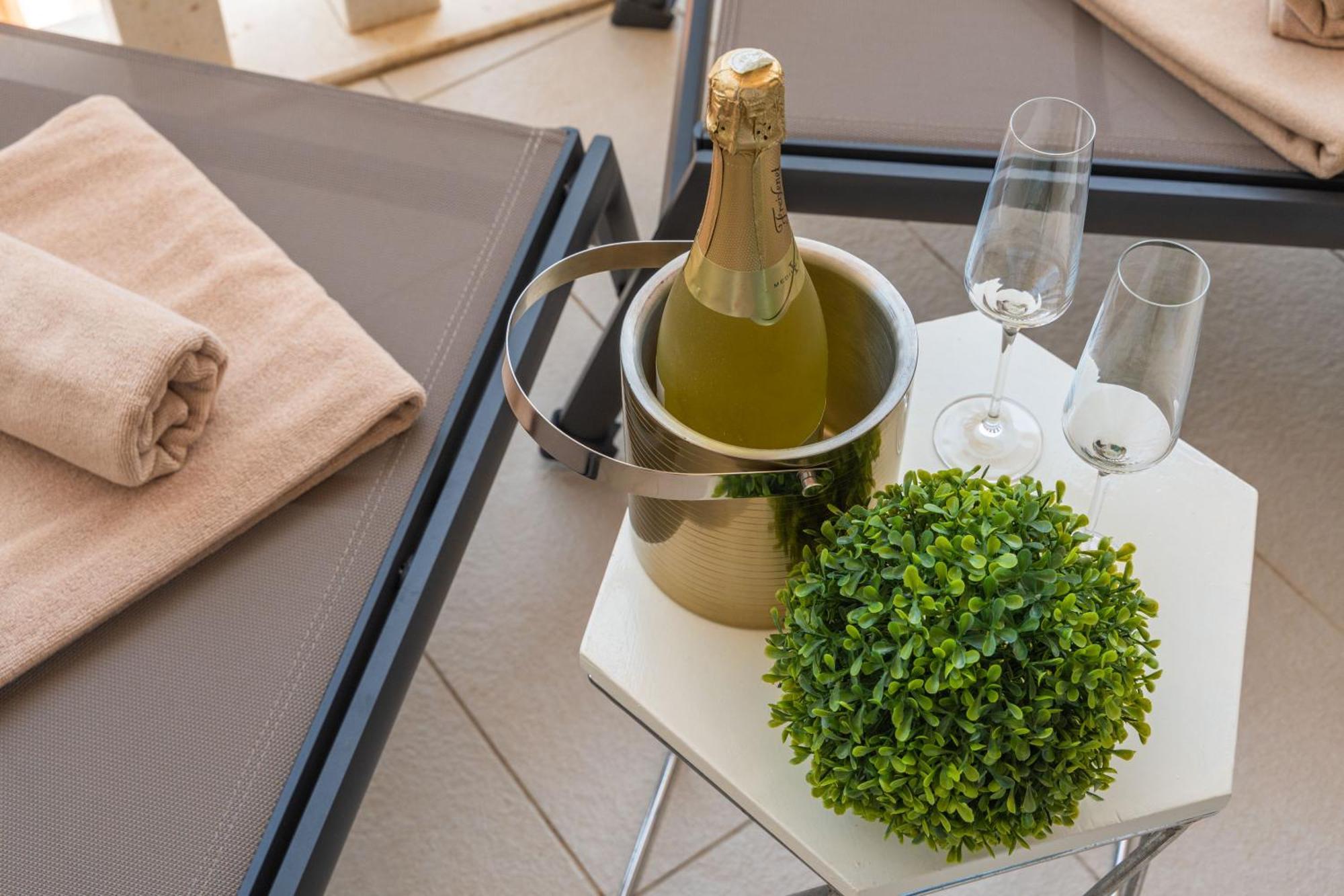 Apartment Apollo In Dubrovnik With Sea View Exteriör bild