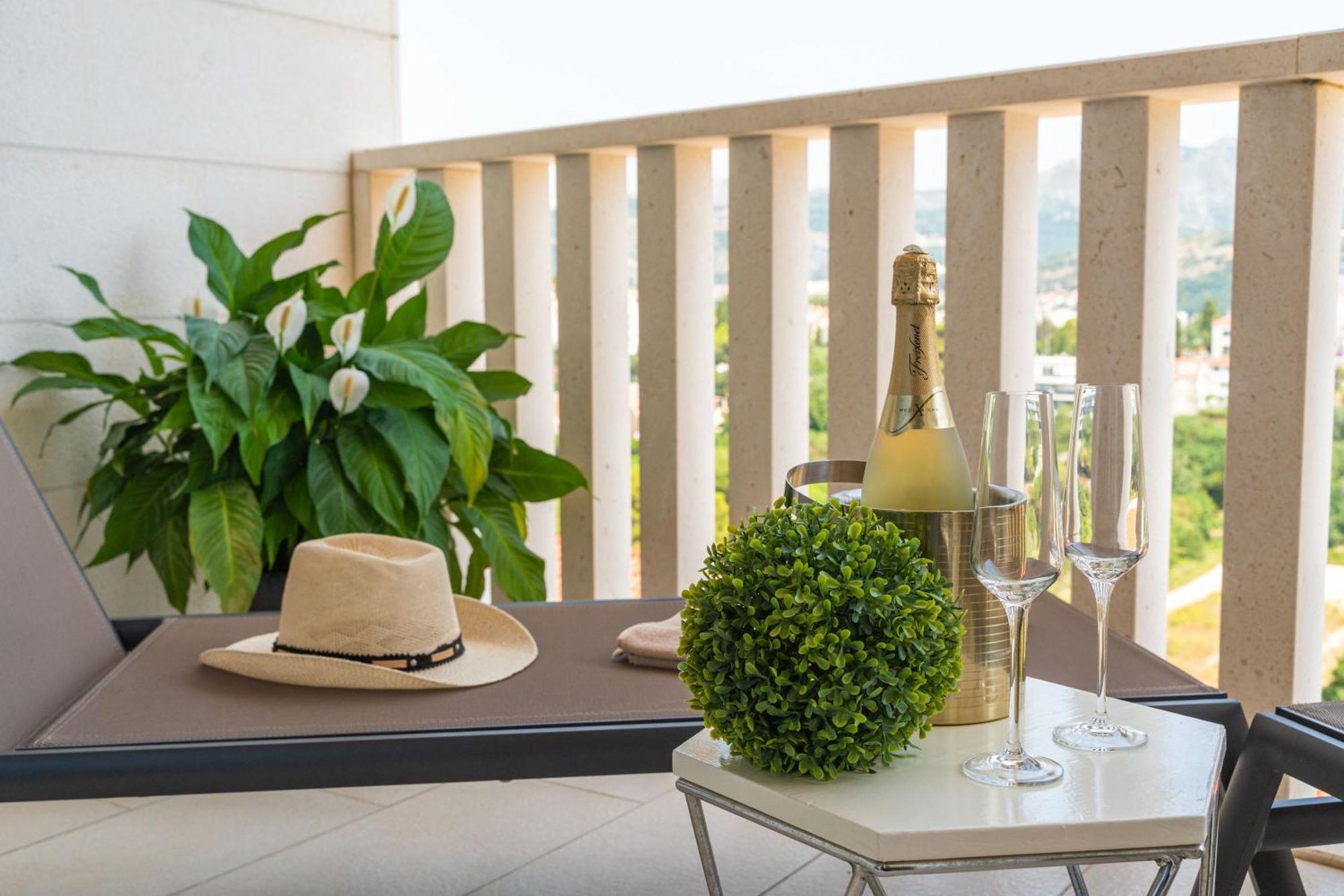 Apartment Apollo In Dubrovnik With Sea View Exteriör bild